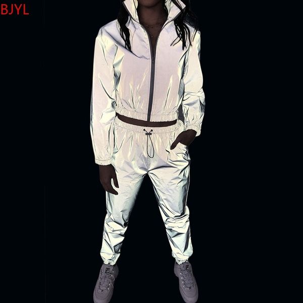 2021 new women reflective two piece set casual long sleeves midriff-baring and pants suit clubwear clothing plus size 2e62, White
2021 new women reflective two piece set casual long sleeves midriff-baring and pants suit clubwear clothing plus size 2e62, White