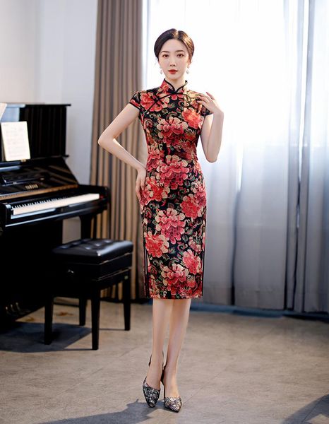 ethnic clothing print flower women satin cheongsam straight dresses slim vintage mandarin collar qipao skirt spring summer mid-length dress, Red
ethnic clothing print flower women satin cheongsam straight dresses slim vintage mandarin collar qipao skirt spring summer mid-length dress, Red