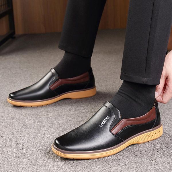 2021 white men's casual leather shoes men's shoes set foot lazy shoes tide one generation
2021 white men's casual leather shoes men's shoes set foot lazy shoes tide one generation