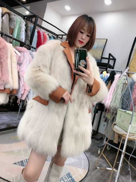 2021 new skin woman natural mid-length fox fur jacket for the warm winter coat mujer chaqueta l28 tbp1, Black
2021 new skin woman natural mid-length fox fur jacket for the warm winter coat mujer chaqueta l28 tbp1, Black
