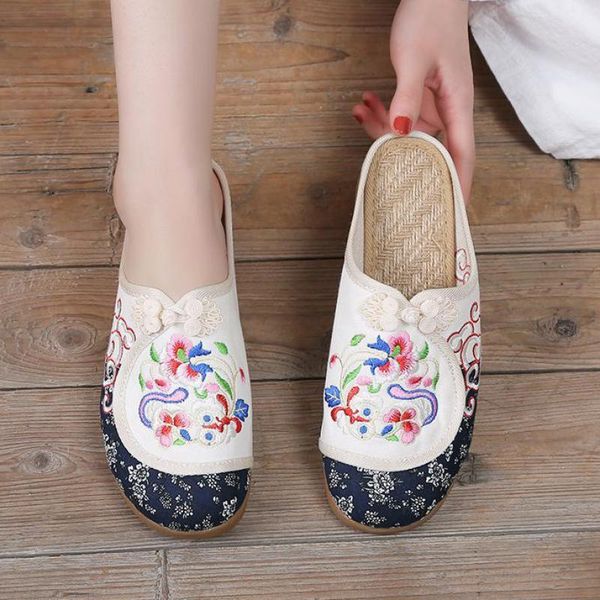 dress shoes embroidered cloth women leisure summer beijing canvas wedges, Black
dress shoes embroidered cloth women leisure summer beijing canvas wedges, Black