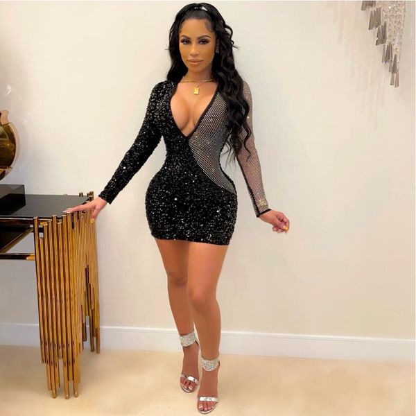 stage wear shiny perspective dress deep v long sleeve nightclub short skirt pole dance birthday costume, Black;red
stage wear shiny perspective dress deep v long sleeve nightclub short skirt pole dance birthday costume, Black;red