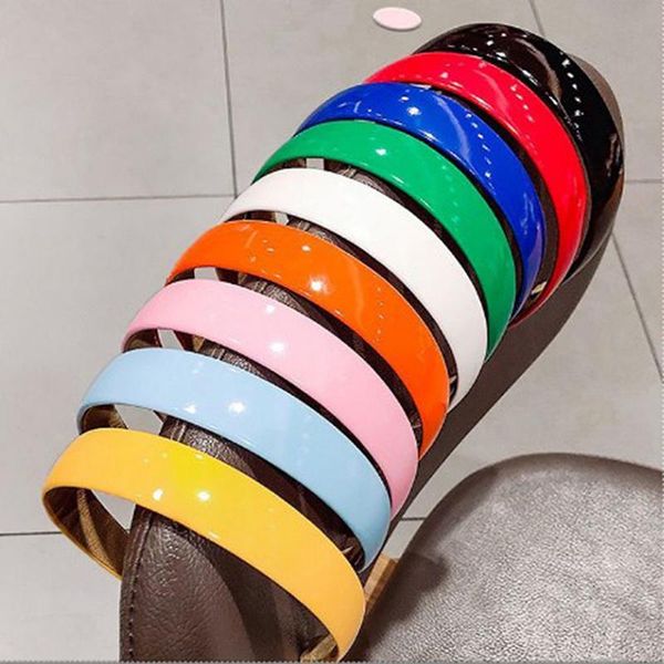 shiny pu leather hairbands fashion hair accessories women girls headbands sweet hoop holder headwear new candy color, Slivery;white
shiny pu leather hairbands fashion hair accessories women girls headbands sweet hoop holder headwear new candy color, Slivery;white