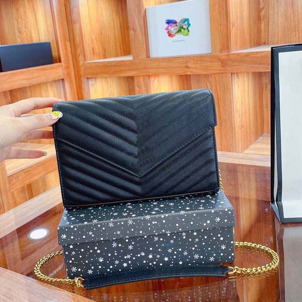 designer luxury handbag handbags shopping bags fashion large multifunctional beach travel bag underarm shoulder 08
designer luxury handbag handbags shopping bags fashion large multifunctional beach travel bag underarm shoulder 08