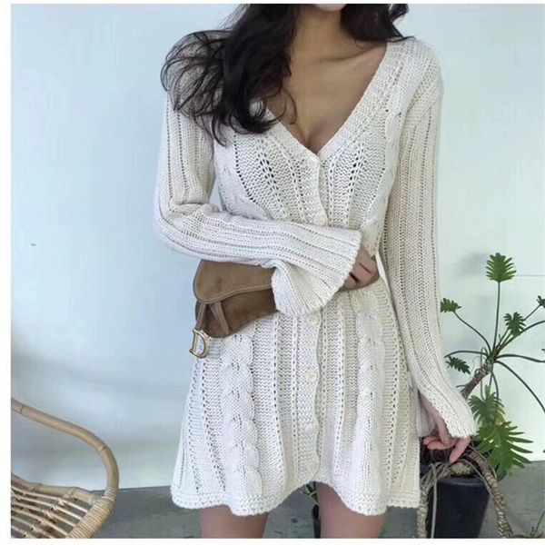casual dresses v neck single breasted slim knitted solid color for women long sleeve elegant mini dress 2021 autumn winter, Black;gray
casual dresses v neck single breasted slim knitted solid color for women long sleeve elegant mini dress 2021 autumn winter, Black;gray