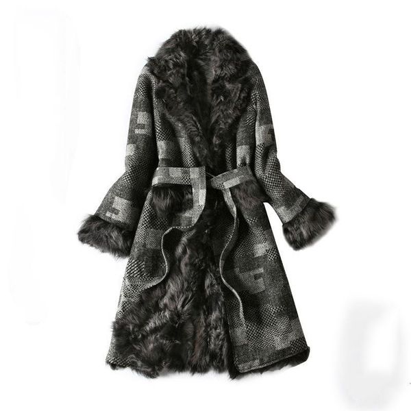 2021 real winter female fur coat genuine sheep-lined sheepskin plaid jacket ladies new warm wool outerwear t224 mc7u, Black
2021 real winter female fur coat genuine sheep-lined sheepskin plaid jacket ladies new warm wool outerwear t224 mc7u, Black