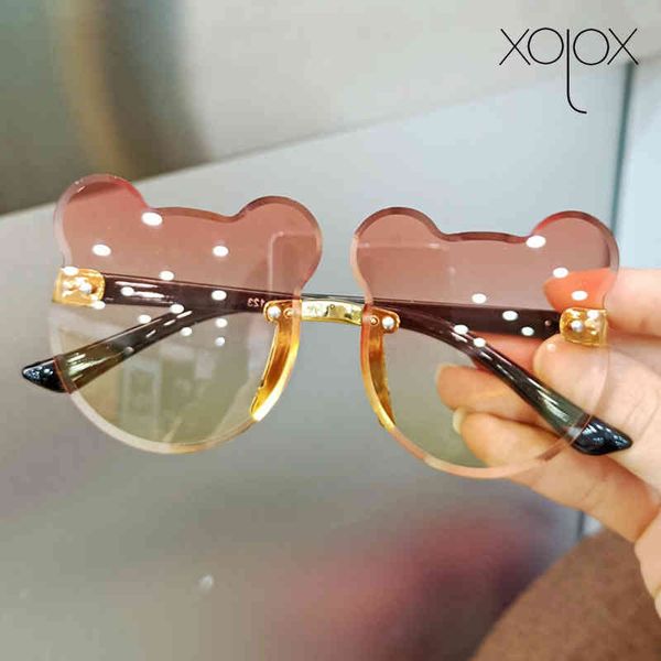 XojoX Children sunglasses for boys Girls Niedlich Outdoor Glasses Party Children Glasses Cartoon Beautiful baby sunglasses Glasses wholesale, Silver
XojoX Children sunglasses for boys Girls Niedlich Outdoor Glasses Party Children Glasses Cartoon Beautiful baby sunglasses Glasses wholesale, Silver