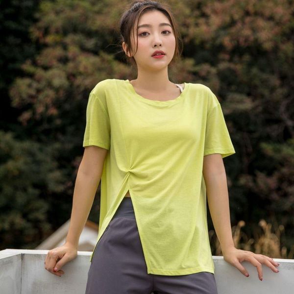 yoga outfit women's t-shirt summer sports short-sleeved loose running quick-drying thin wear breathable round neck workout clothes
yoga outfit women's t-shirt summer sports short-sleeved loose running quick-drying thin wear breathable round neck workout clothes