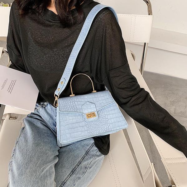 iron handle pu leather small crossbody bags for women 2021 luxury fashion lock shoulder handbags and purses lady totes
iron handle pu leather small crossbody bags for women 2021 luxury fashion lock shoulder handbags and purses lady totes