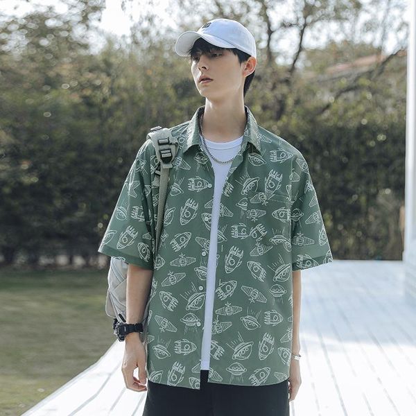 men's casual shirts browon 2021 spring and summer for men full-print space elements short-sleeved shirt fashion loose couple, White;black
men's casual shirts browon 2021 spring and summer for men full-print space elements short-sleeved shirt fashion loose couple, White;black