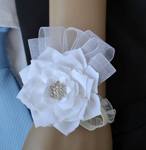 new 5pcs/set wedding party prom mother bridesmaid hand wrist flower women corsage camellia flower hand made
new 5pcs/set wedding party prom mother bridesmaid hand wrist flower women corsage camellia flower hand made