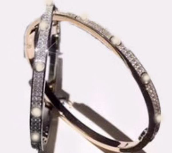 designer bangle titanium steel bracelet jewelry double row diamond star european and american style luxury creative gift box, Black
designer bangle titanium steel bracelet jewelry double row diamond star european and american style luxury creative gift box, Black