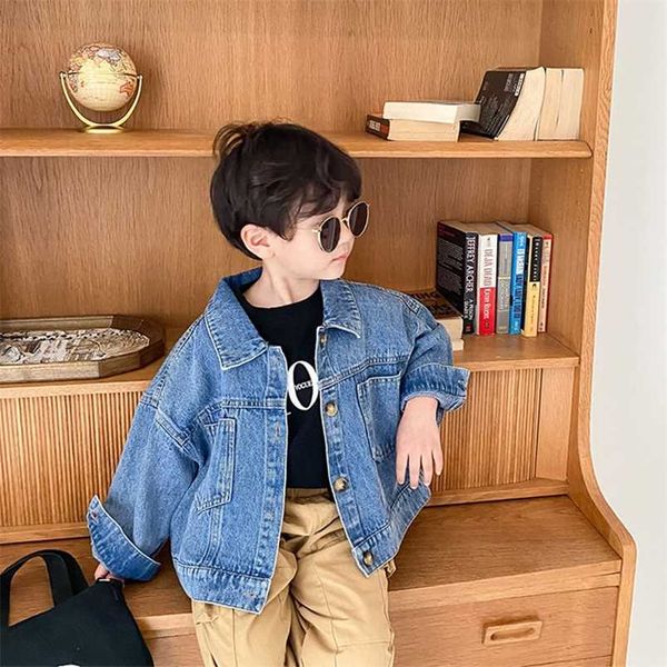 children's spring clothes sand cotton denim jacket korean boys and girls cardigan baby motorcycle fashion 3-6 211011, Blue;gray
children's spring clothes sand cotton denim jacket korean boys and girls cardigan baby motorcycle fashion 3-6 211011, Blue;gray