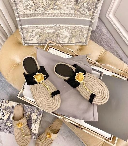 luxury 2021 early spring classic straw woven hemp rope sole fisherman sandals women's sandals fashion sizes 35-40, Black
luxury 2021 early spring classic straw woven hemp rope sole fisherman sandals women's sandals fashion sizes 35-40, Black