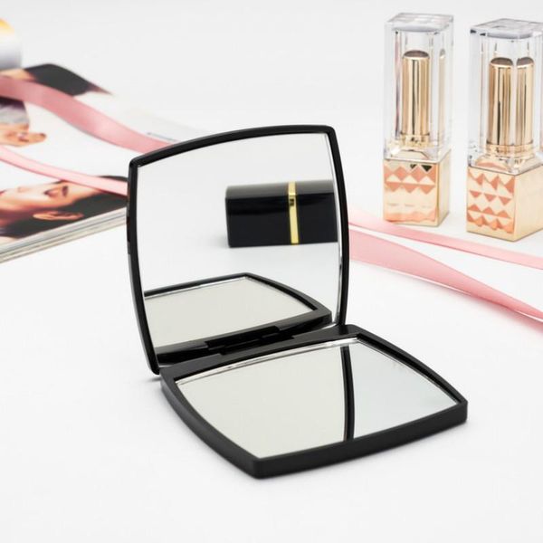 mirrors european style creative modern personality big-name portable counter small makeup mirror simple flip lx102918
mirrors european style creative modern personality big-name portable counter small makeup mirror simple flip lx102918