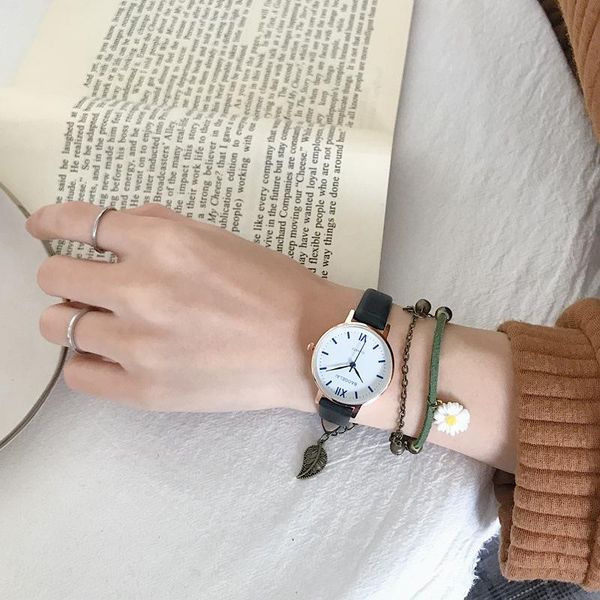 wristwatches 2021 classical retro women quartz watches simple ladies dress watch fashion leisure elegant female wrist for girls, Slivery;brown
wristwatches 2021 classical retro women quartz watches simple ladies dress watch fashion leisure elegant female wrist for girls, Slivery;brown