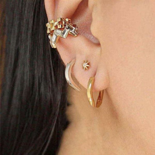 hbp fashion korean style chain temperament versatile metal simple folding clip no ear hole female, Silver
hbp fashion korean style chain temperament versatile metal simple folding clip no ear hole female, Silver