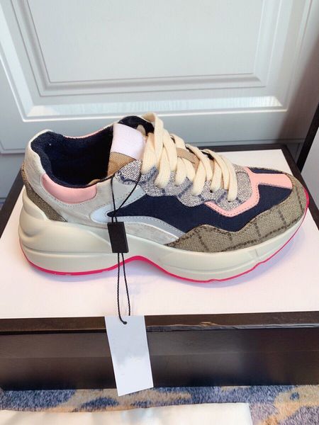 thick soled casual shoes women travel leather lace-up sneaker 100% cowhide fashion lady designer running trainers men letters platform gym, Black
thick soled casual shoes women travel leather lace-up sneaker 100% cowhide fashion lady designer running trainers men letters platform gym, Black