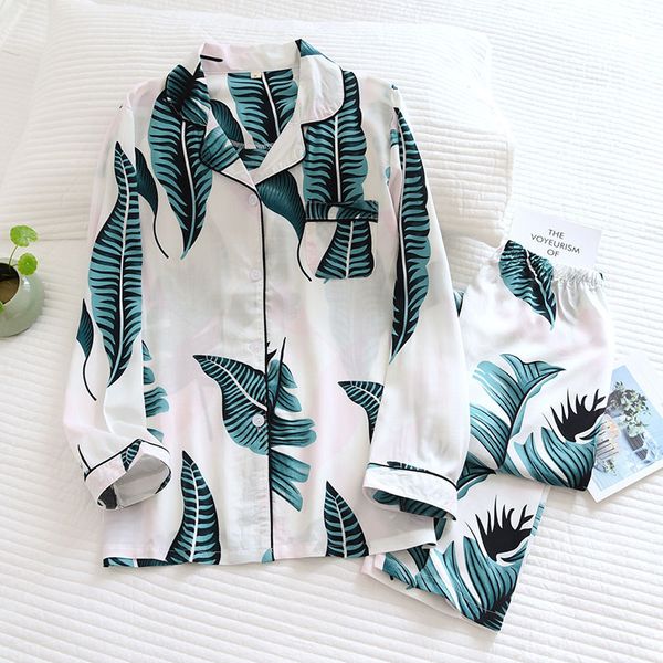 2021 new spring and summer ladies man-made cotton pajamas suit viscose fiber plus size home service soft long-sleeved geometric pattern c9kk, Black;brown
2021 new spring and summer ladies man-made cotton pajamas suit viscose fiber plus size home service soft long-sleeved geometric pattern c9kk, Black;brown