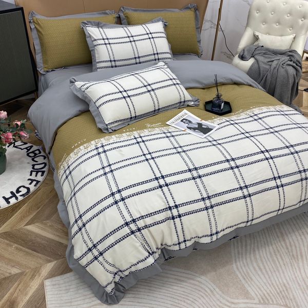 2021 plaid size bedding sets simple bohemia fashion bed sheet modern comforter cover boho bedding
2021 plaid size bedding sets simple bohemia fashion bed sheet modern comforter cover boho bedding