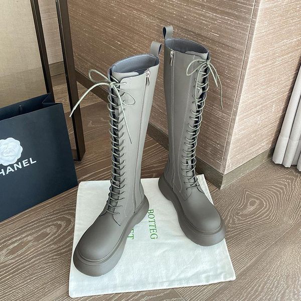 boots woman fashion girls rome black shoes women real leather platform ladies knee high female brand riding boot
boots woman fashion girls rome black shoes women real leather platform ladies knee high female brand riding boot