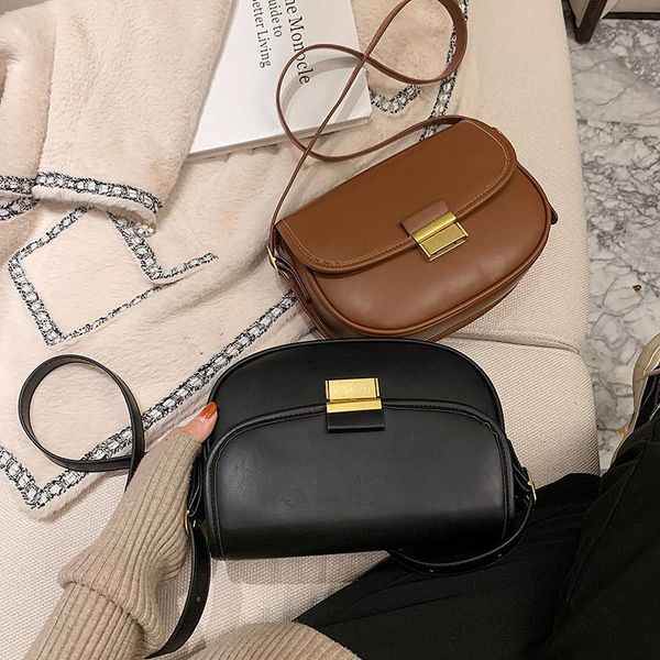 2021 fashion new bags for women brand original design single shoulder satchel lock shell bag
2021 fashion new bags for women brand original design single shoulder satchel lock shell bag