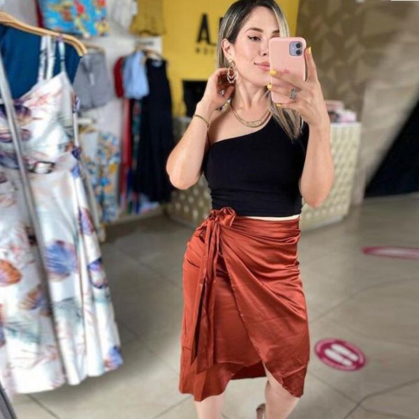 skirts one piece style short skirt fashion women knee length 2021 casual chiffon faldas mujer moda girls formal wear, Black
skirts one piece style short skirt fashion women knee length 2021 casual chiffon faldas mujer moda girls formal wear, Black