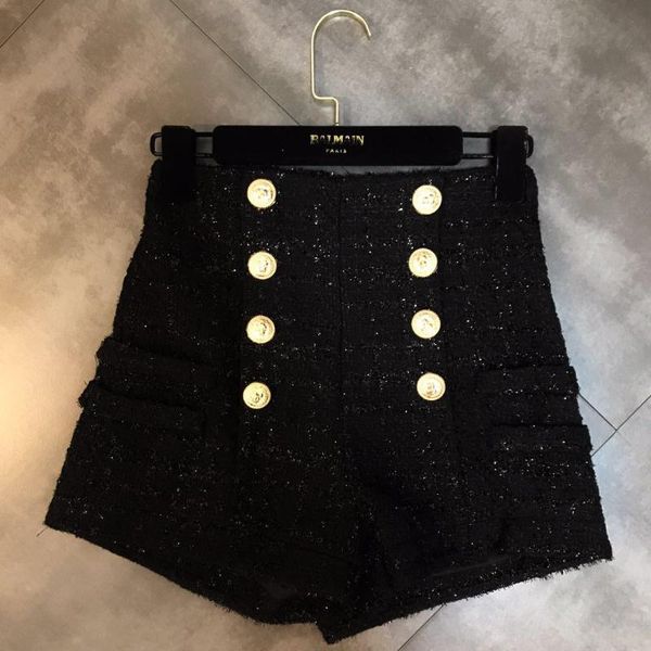 women's shorts 2021 winter bright silk short gold lion button high waist elegant woman trend, White;black
women's shorts 2021 winter bright silk short gold lion button high waist elegant woman trend, White;black