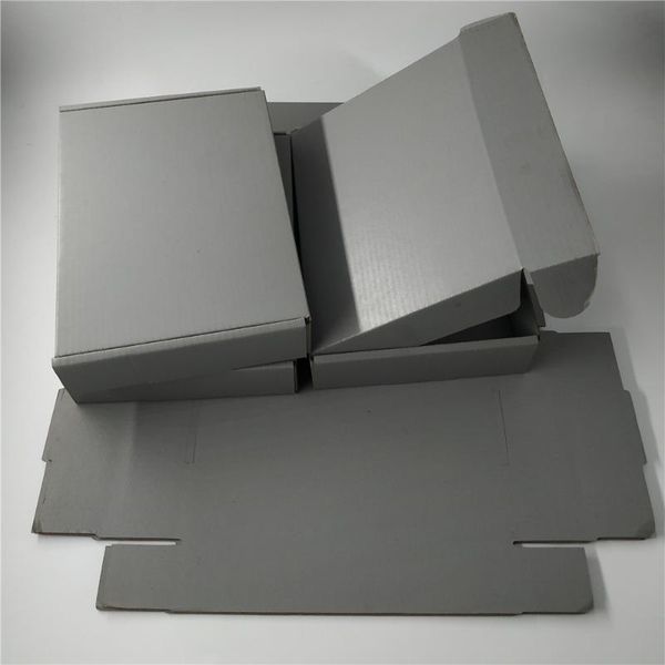 15x15x5cm gray thick corrugated boxes jewelries cosmetics express shipping boxes folding box corrugated for shipping 
15x15x5cm gray thick corrugated boxes jewelries cosmetics express shipping boxes folding box corrugated for shipping