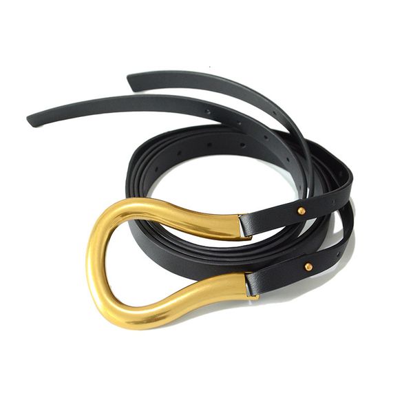 new fashion big horseshoe buckle leisure decoration double metal arc buckle with long leather thin belt, Black;brown
new fashion big horseshoe buckle leisure decoration double metal arc buckle with long leather thin belt, Black;brown