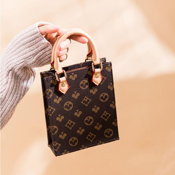 evening bags 2021 style printed design handbag women's bag europe and america fashion women shoulder
evening bags 2021 style printed design handbag women's bag europe and america fashion women shoulder