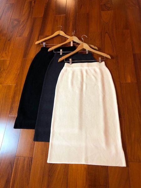 skirts ladies 2021 fashion solid color elastic waist bag skirt 1102, Black
skirts ladies 2021 fashion solid color elastic waist bag skirt 1102, Black