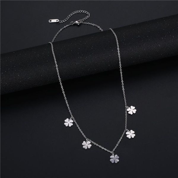 chains glossy four-leaf clover necklace women's ins tide brand stainless steel clavicle chain, Silver
chains glossy four-leaf clover necklace women's ins tide brand stainless steel clavicle chain, Silver