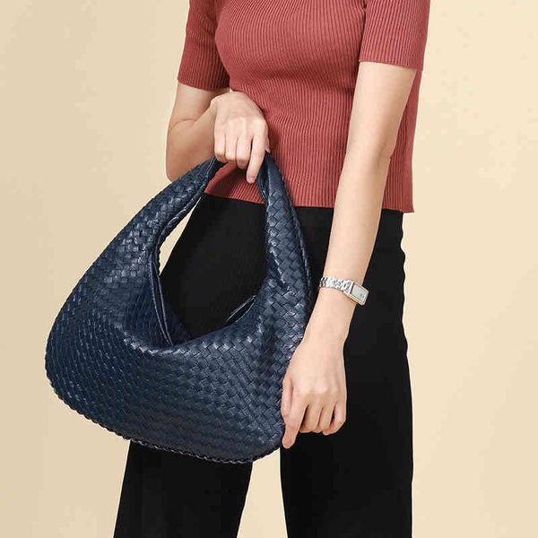 evening bags fashion us women large leather hobo bag handmade woven casual female handbag big capacity patchwork zipper shoulder zugz
evening bags fashion us women large leather hobo bag handmade woven casual female handbag big capacity patchwork zipper shoulder zugz