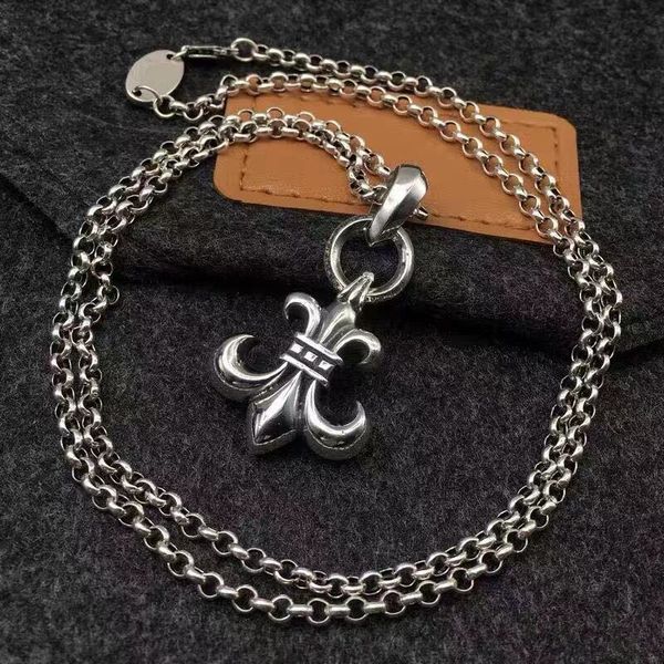 designer jewelry s925 standard children's military flower necklace thai silver and women's pendant
designer jewelry s925 standard children's military flower necklace thai silver and women's pendant