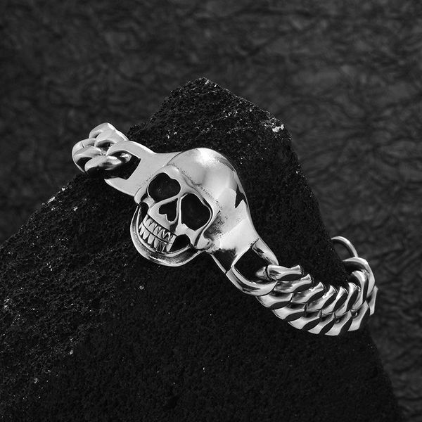 link, chain european and american titanium steel skull men's bracelet trendy personality punk hip hop jewelry wholesale, Black
link, chain european and american titanium steel skull men's bracelet trendy personality punk hip hop jewelry wholesale, Black