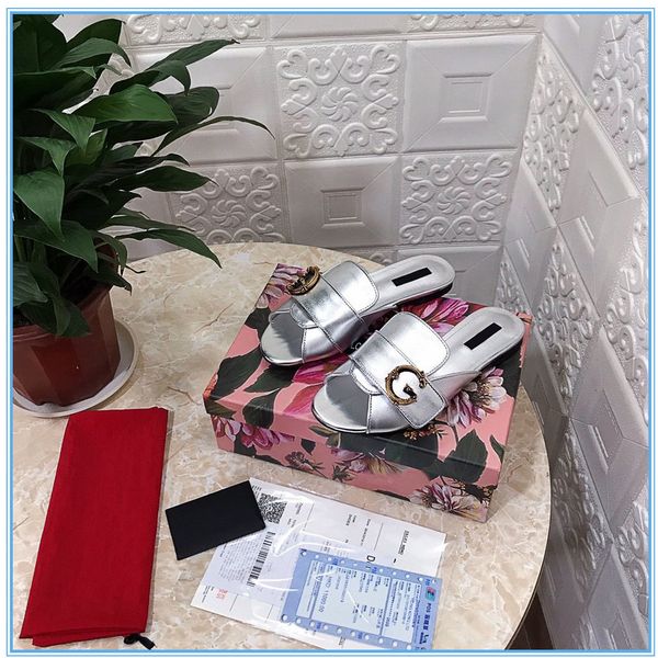 fashion trend women slippers with original box dust bag shoes slippers true leather slide real leather silver golden sandals flat slippers, Black
fashion trend women slippers with original box dust bag shoes slippers true leather slide real leather silver golden sandals flat slippers, Black