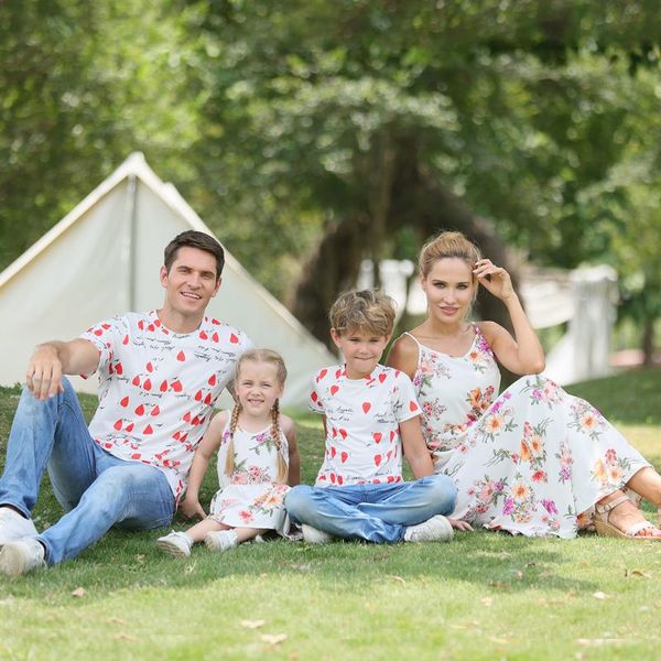 family matching outfits 2021 summer floral pattern t-shirt for dady & son red dress romper mom girls arrival, Blue
family matching outfits 2021 summer floral pattern t-shirt for dady & son red dress romper mom girls arrival, Blue