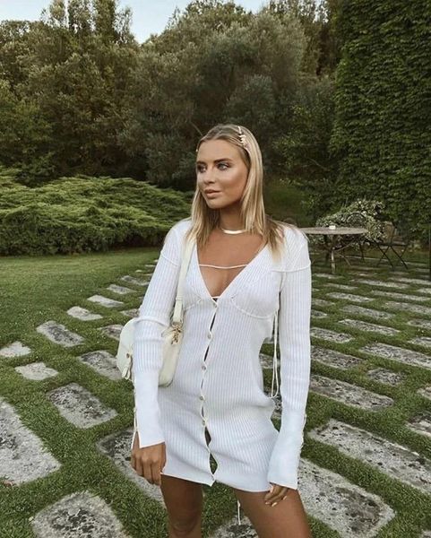 casual dresses woman v neck long sleeve bandage button mini sweater knitted dress black grey white, Black;gray
casual dresses woman v neck long sleeve bandage button mini sweater knitted dress black grey white, Black;gray