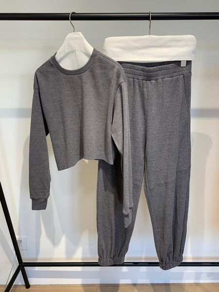 2021 new ladies fashion suit + trousers 2-piece set 0821, White
2021 new ladies fashion suit + trousers 2-piece set 0821, White