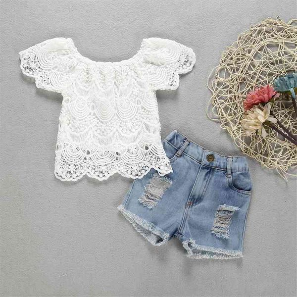 1-4y summer cute baby girls clothes sets 2pcs lace floral ruffles sleeve t shirt denim shorts, White
1-4y summer cute baby girls clothes sets 2pcs lace floral ruffles sleeve t shirt denim shorts, White