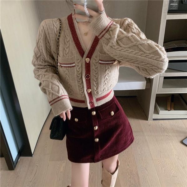 women's knits & tees cropped cardigan women 2021 spring knit jacket short coat v neck single breasted twist sweater, White
women's knits & tees cropped cardigan women 2021 spring knit jacket short coat v neck single breasted twist sweater, White