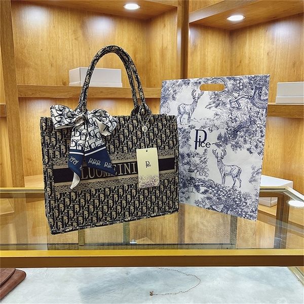 factory store shop bag 2022 new large capacity tote one shoulder portable shopping fashion knitted jacquard women's bag wholesale store
factory store shop bag 2022 new large capacity tote one shoulder portable shopping fashion knitted jacquard women's bag wholesale store