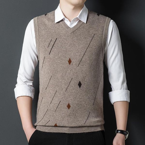 men's vests 2021 autum fashion brand argyle pullover diamond sweater v neck knit vest men trendy sleeveless casual clothing, Black;white
men's vests 2021 autum fashion brand argyle pullover diamond sweater v neck knit vest men trendy sleeveless casual clothing, Black;white