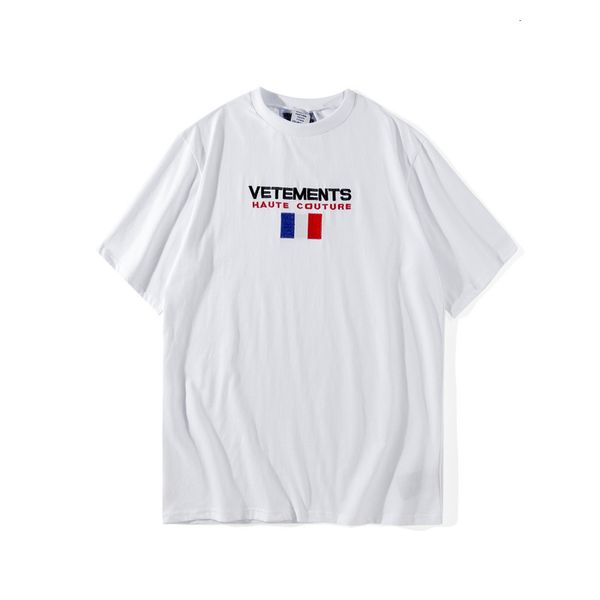 2021 new version france flag embroidery women shirts tees hiphop brand streetwear men cotton vetements t shirt 89fu, White;black
2021 new version france flag embroidery women shirts tees hiphop brand streetwear men cotton vetements t shirt 89fu, White;black