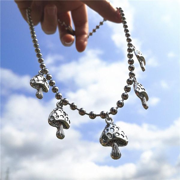 chokers 2021 harajuku goth punk stainless steel mushroom pendant thick beads chain choker necklace for women men vintage fashion jewelry, Golden;silver
chokers 2021 harajuku goth punk stainless steel mushroom pendant thick beads chain choker necklace for women men vintage fashion jewelry, Golden;silver