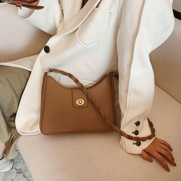 cross body ladies shoulder bags temperament simple lock solid color office daily bag 2021 pu leather korean women underarm black
cross body ladies shoulder bags temperament simple lock solid color office daily bag 2021 pu leather korean women underarm black