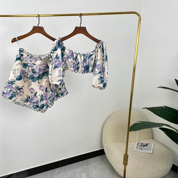 women's tracksuits women fashion purple flower blue leafs print shorts set square collar lantern sleeve summer, Gray
women's tracksuits women fashion purple flower blue leafs print shorts set square collar lantern sleeve summer, Gray