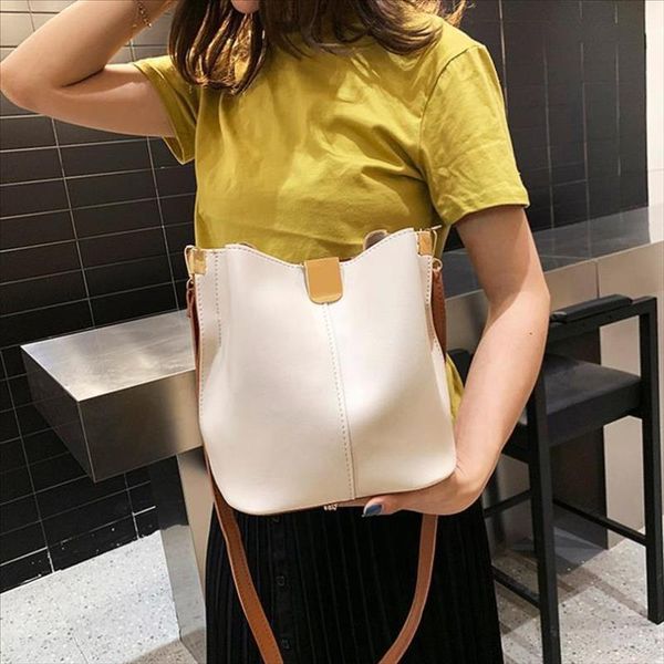 vintage small shoulder women bag a bags 2021 women bolsa bag for black fashion over the shoulder nwxed, Red;black
vintage small shoulder women bag a bags 2021 women bolsa bag for black fashion over the shoulder nwxed, Red;black
