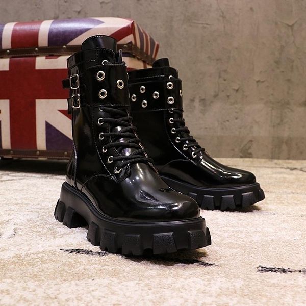 boots women's fashion cool 2021 same plush british style leather thick soled short, Black
boots women's fashion cool 2021 same plush british style leather thick soled short, Black